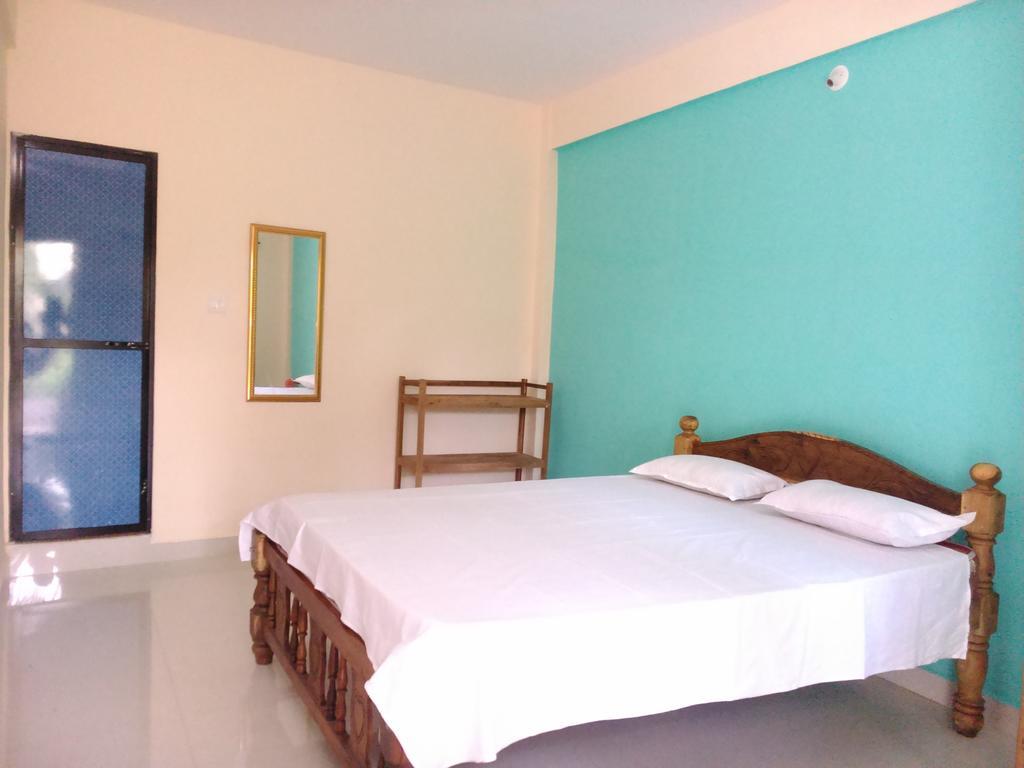 La Blanche Guest House Calangute Exterior photo
